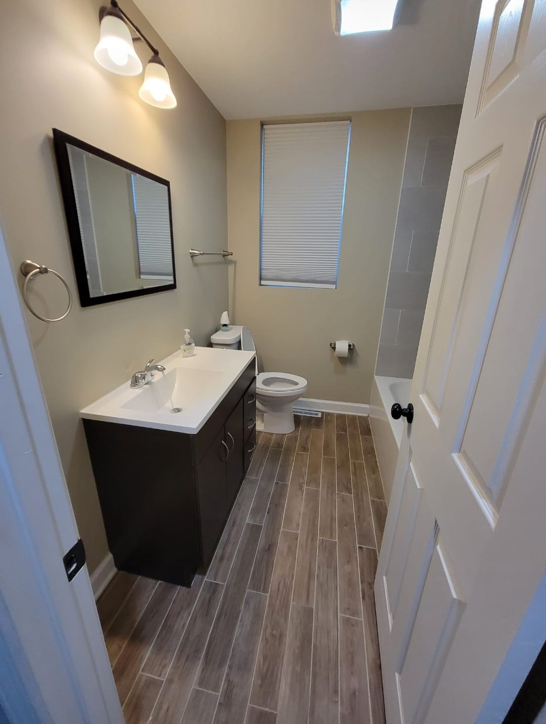Bathroom 14