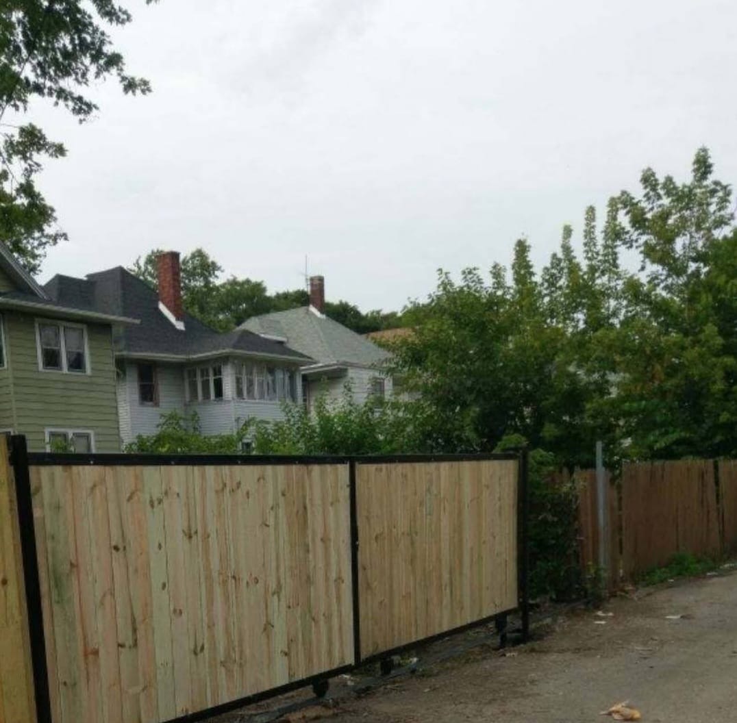 Fence 2